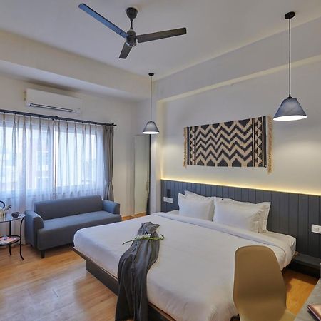 דירות ורנאסי Poshtel Vns מראה חיצוני תמונה