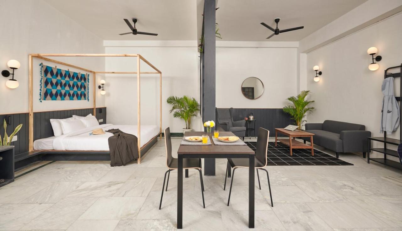 דירות ורנאסי Poshtel Vns מראה חיצוני תמונה