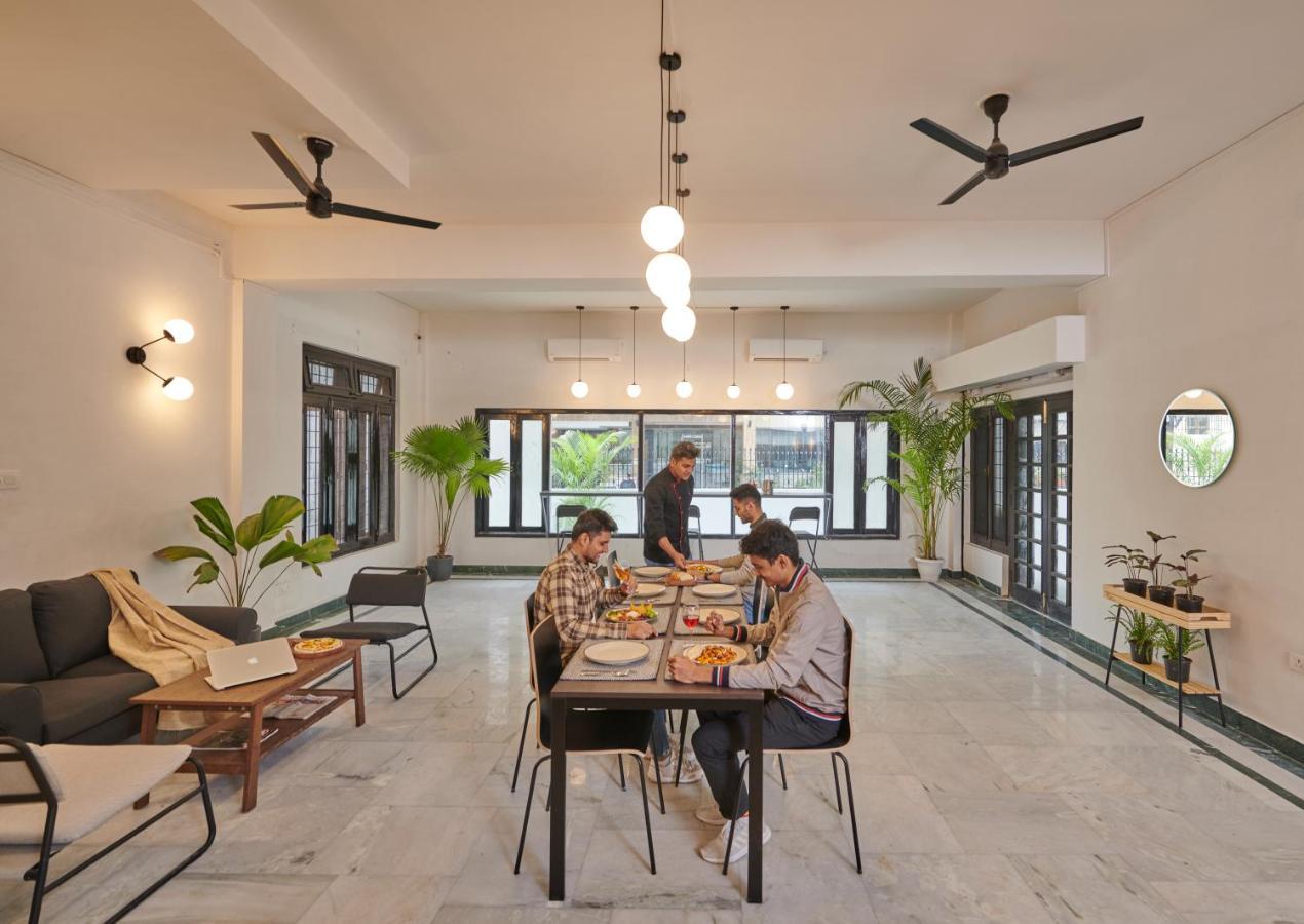 דירות ורנאסי Poshtel Vns מראה חיצוני תמונה